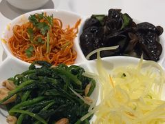 -东方饺子王(新奥购物中心店)