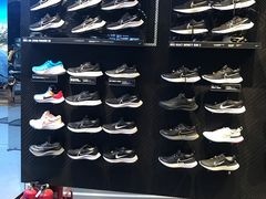 -NIKE品牌体验店(金源新燕莎店)