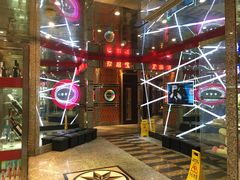 -乐翻天量贩式KTV(淞发路店)