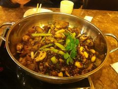 干锅牛蛙-蛙蛙叫干锅年代(簋街总店)