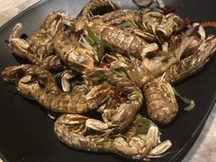 -沪小胖小龙虾(淮海中路旗舰店)