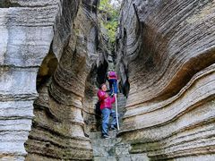 -梭布垭石林景区