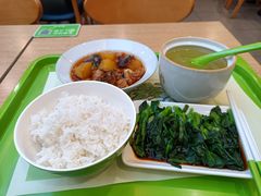 -老乡鸡(武汉光谷南湖时尚城店)