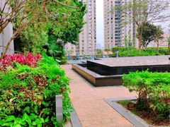 -青庭青旅纯女生Youth Apartment(福田石厦地铁站店)