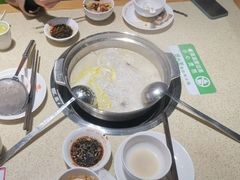-煲大王猪肚鸡·椰子鸡火锅(红谷滩万达店)