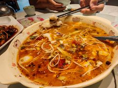 -吴记集庆门酸菜鱼店(集庆路店)