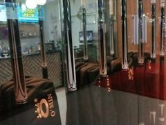 -李克台球俱乐部(长阳路店)