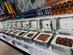 -爱客得牛排海鲜烤肉·火锅自助(春熙路黑金好店)