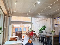 -VOYAGE COFFEE 咖啡烘焙工坊店(798艺术区店)