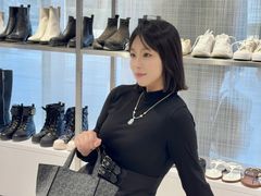 -百年港湾奥特莱斯(香炉礁店)