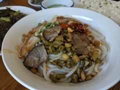 -牛八宝桂林米粉(八里庄店)