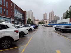 -上汽荣威体验中心(徐汇东安路店)
