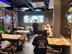 -老街烧烤大排档·地道湖北菜·龙虾馆(汉口火车站店)