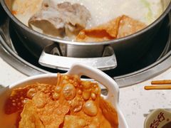 -三人行骨头王火锅(长寿店)