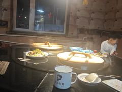 -鱼窝棚柴火铁锅炖(富山屯店)