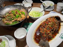 -费大厨辣椒炒肉(万家丽一店)