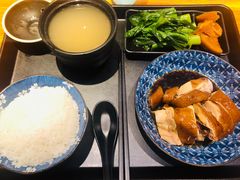 金牌鼓油鸡饭-又鸟pizza海南鸡饭(假日广场店)