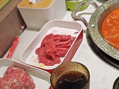 -嘎琉鲜切牛肉自助火锅
