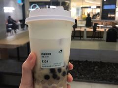 -喜茶(杭州滨江宝龙店)
