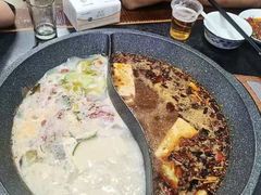 -秦巴石锅鱼