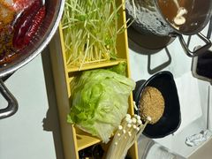 -呷哺呷哺 黄金牧场 (新中关购物中心店)