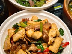 -九道菜有鸡鱼头(石鼓路店)