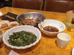 -琥珀老六龙虾(四里河店)