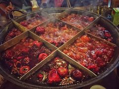 -白乐天毛肚火锅馆(南滨路店)
