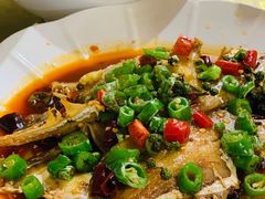 干烧耗儿鱼-洪霞餐馆