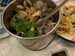 一桶蚬子-渔娘渔家丹东海鲜(东直门店)