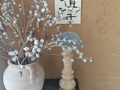 -亮河湾山庄