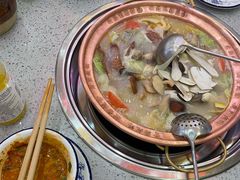 -阿婆情腊排骨火锅(金虹路店)