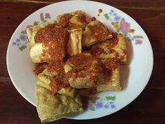 -茅老太臭豆腐