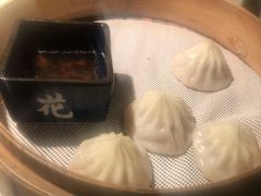 鸡汁小笼包-桂满陇-十里风荷(合生汇店)