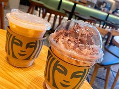 燕麦丝绒拿铁-星巴克臻选(湛江鼎盛广场店)