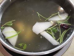 -闽粤一牛潮汕牛肉火锅