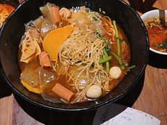-万记麻辣烫国展总店