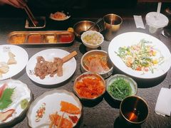 -炉石六本目·冰鲜和牛炭火烤肉·寿喜烧店(梅江店)