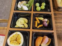 -花菇朵·云山雀 ll 野生菌锅·野果酸汤·精品滇菜(万柳店)