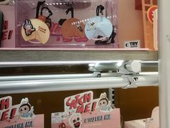 -泡泡玛特POPMART(龙湖杭州滨江天街店)