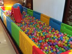 -巴依兄弟西域美食(机场店)