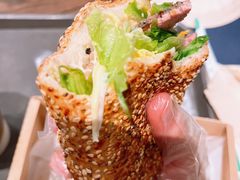-星巴克臻选(南京金茂览秀城店)