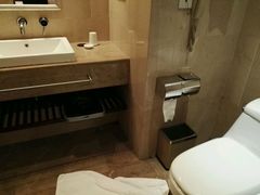 -雅枫国际酒店(深圳会展中心店)
