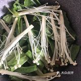 减脂餐—番茄金针菇鸡胸肉
