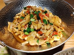 -费大厨辣椒炒肉(万家丽一店)