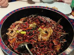 -何师傅美蛙鱼头(汉街店)