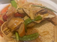 -麻六记(凤凰汇店)