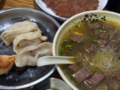 -黄阿姨锅贴大王(万航渡路店)