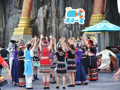 -七彩云南欢乐世界