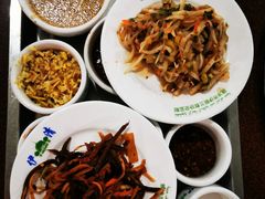 -朝伟清真铜瓢牛肉馆(三十年老·店)